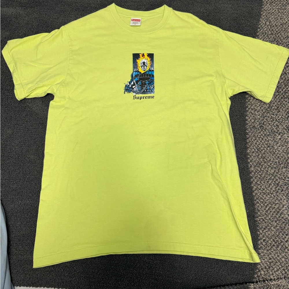 Supreme tee